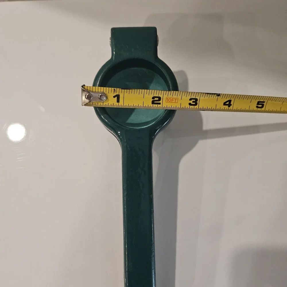 Vintage Dark Green Metaltex Lemon And Lime Squeezer